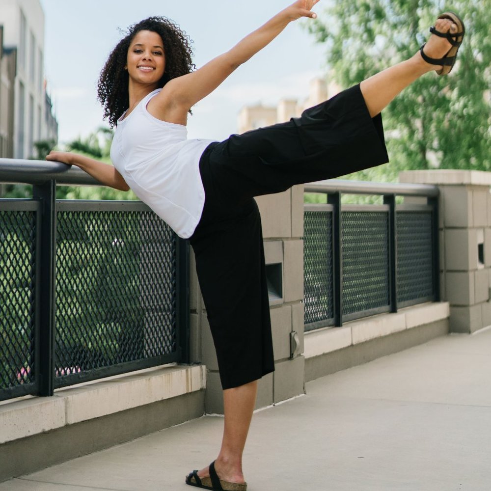 ZYIA Active Black Work Flow Pants - size L